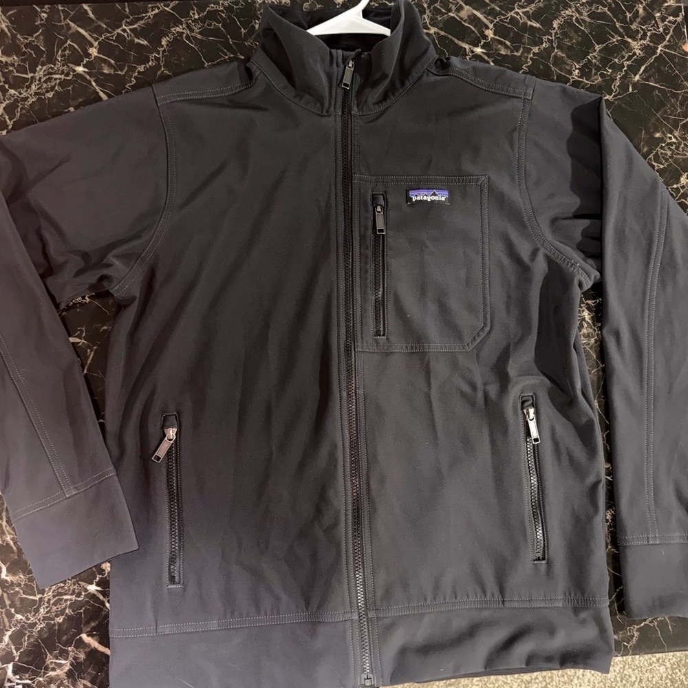 Patagonia Men’s Sidesend Jacket Black SoftShell Strech Full Zip Size M